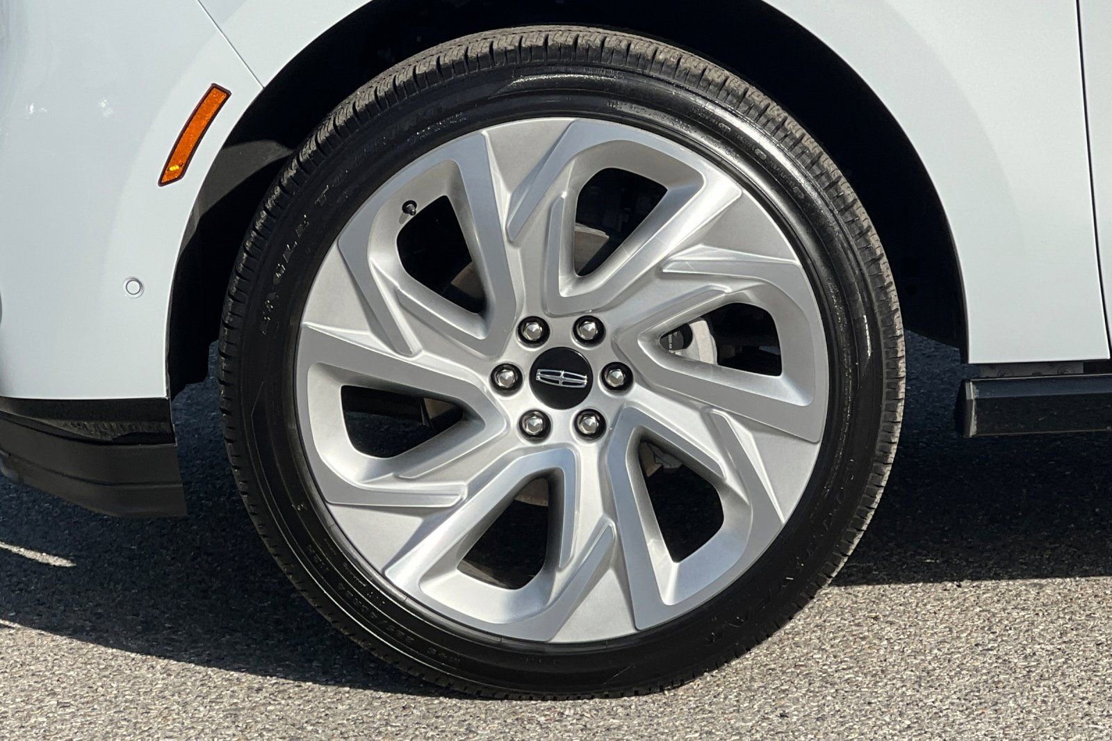 Used 2025 Lincoln Navigator L Reserve image 28