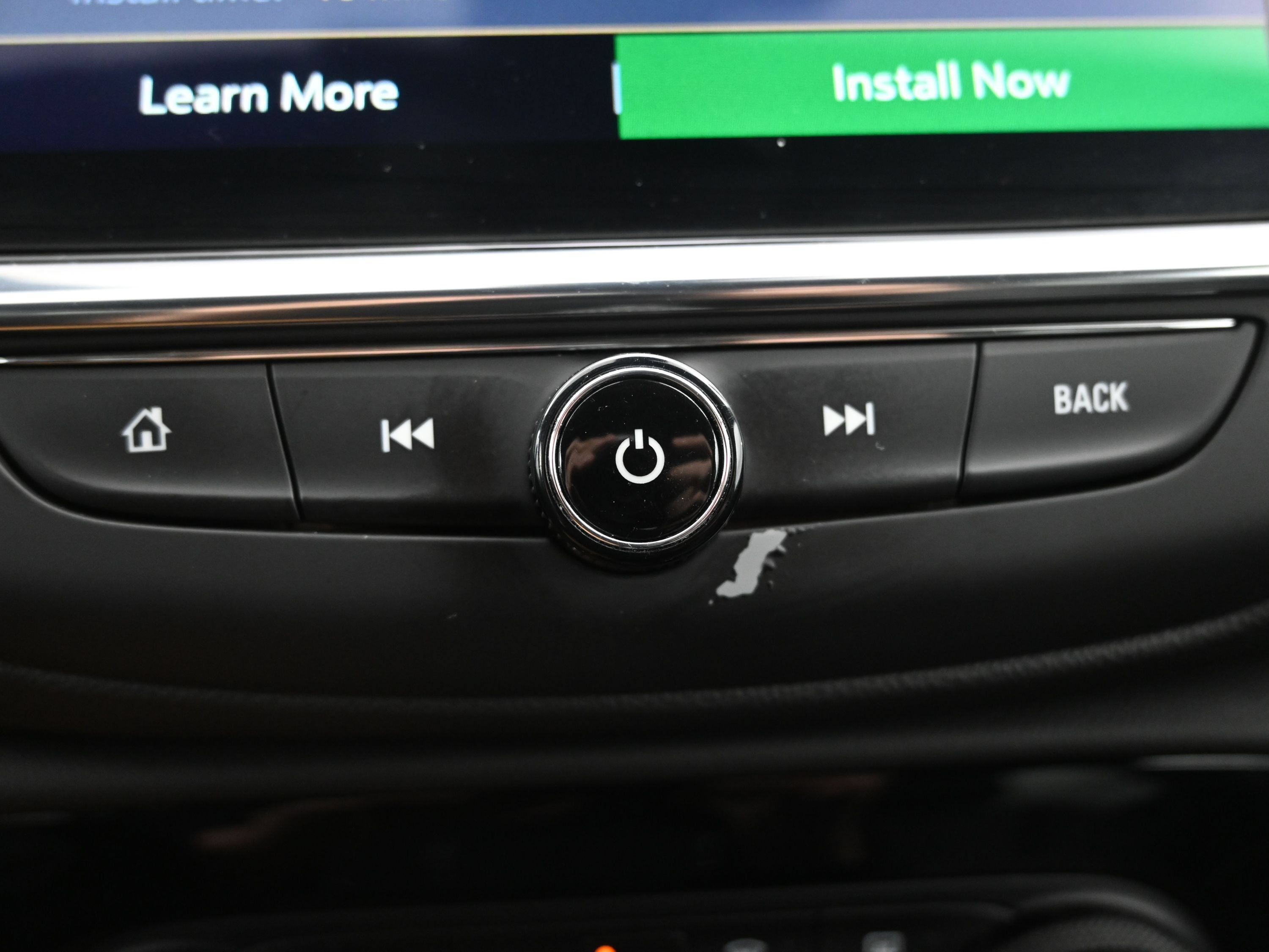Used 2023 Buick Encore GX Preferred FWD image 18