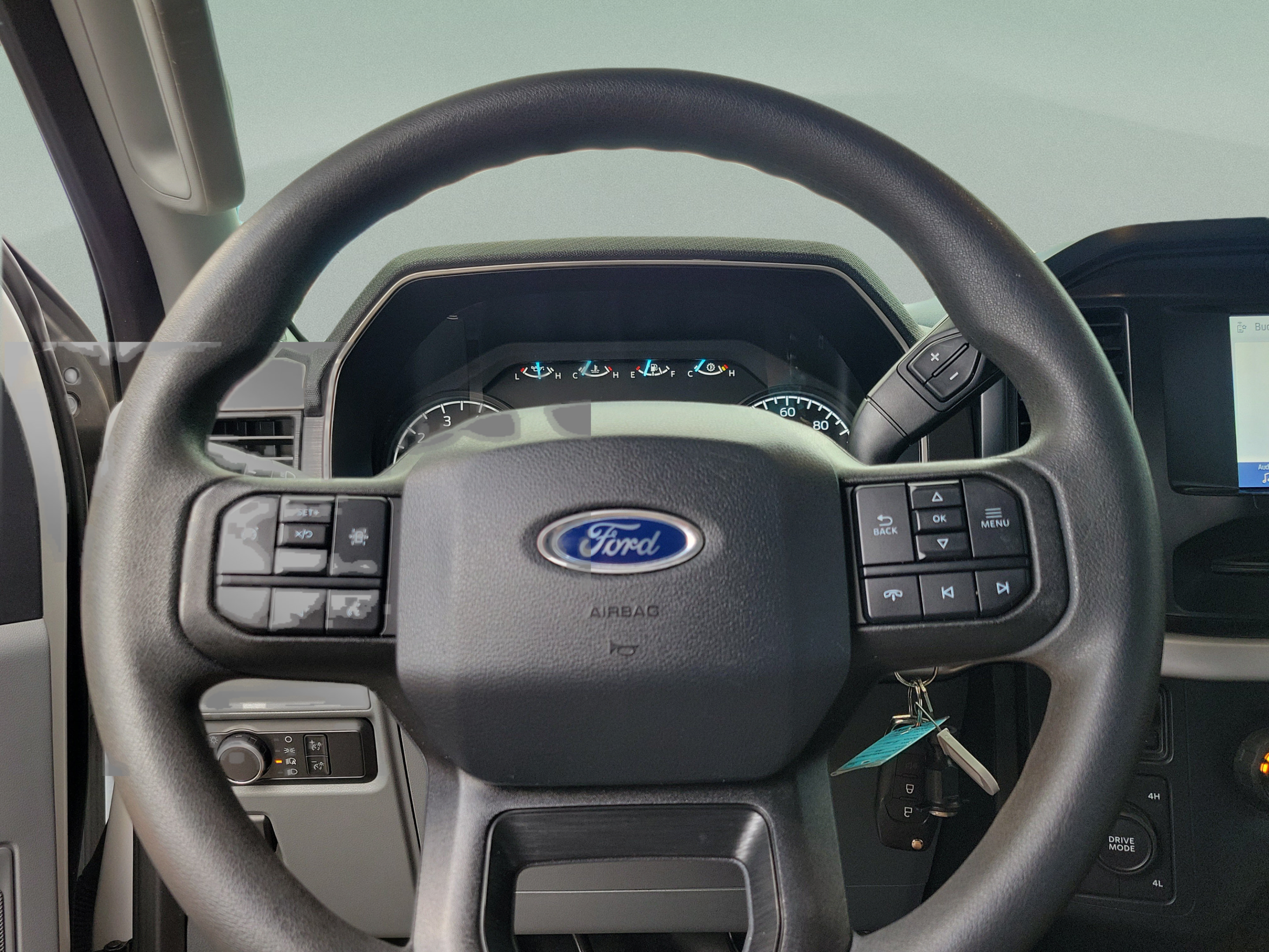 Used 2022 Ford F150 XL w/ Equipment Group 101A High AWD/4WD image 17