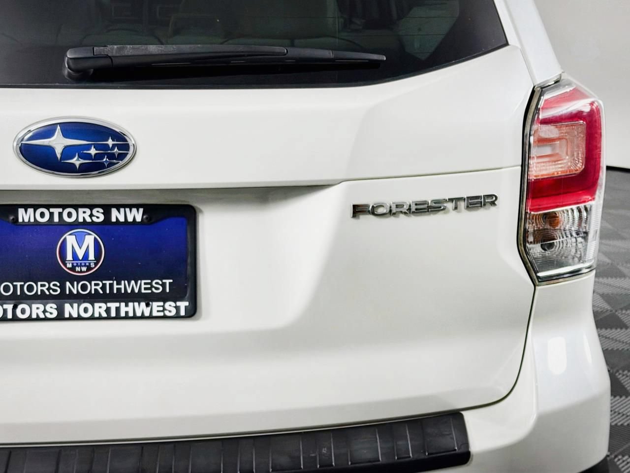 Used 2018 Subaru Forester 2.5i Premium AWD/4WD image 24