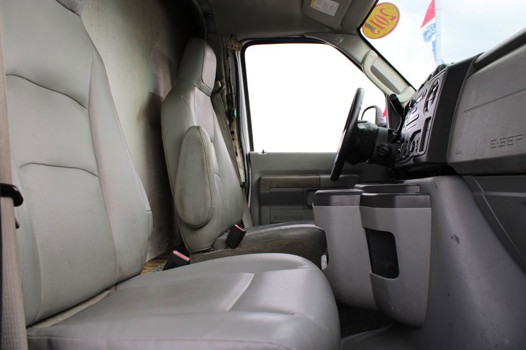 Used 2015 Ford E-350 and Econoline 350 Super Duty image 20