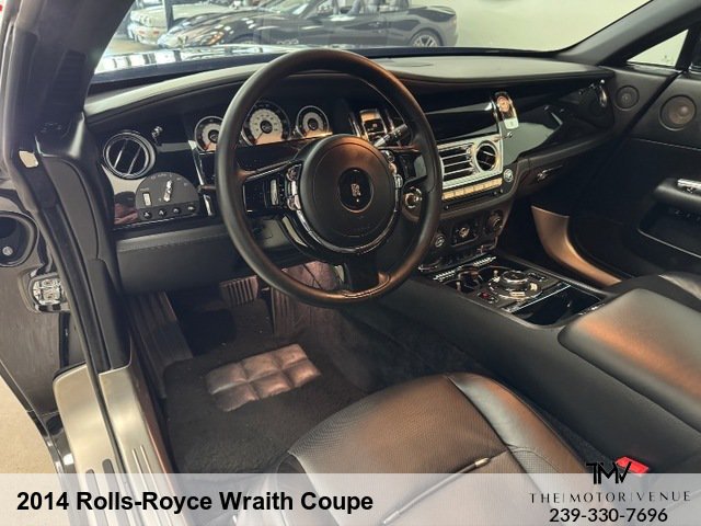 Used 2014 Rolls-Royce Wraith RWD image 18