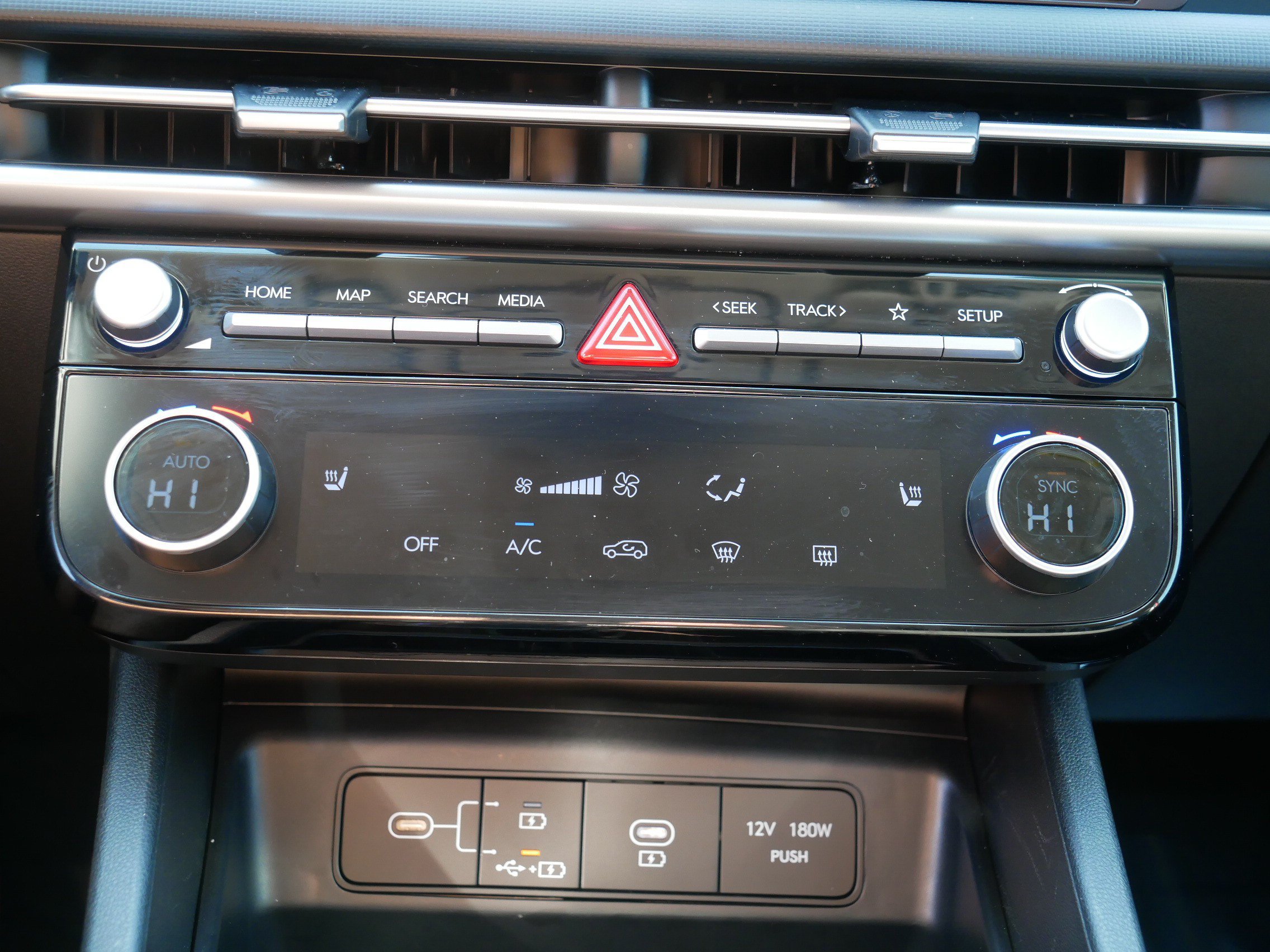 Certified 2026 Hyundai Tucson SEL AWD/4WD image 28