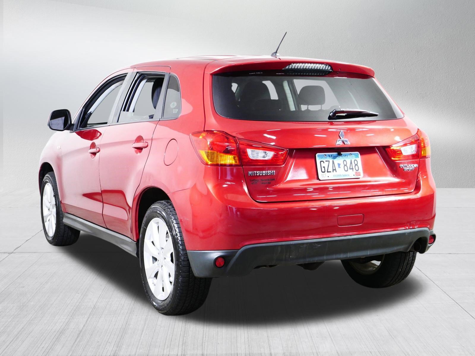 Used 2015 Mitsubishi Outlander Sport ES FWD image 5