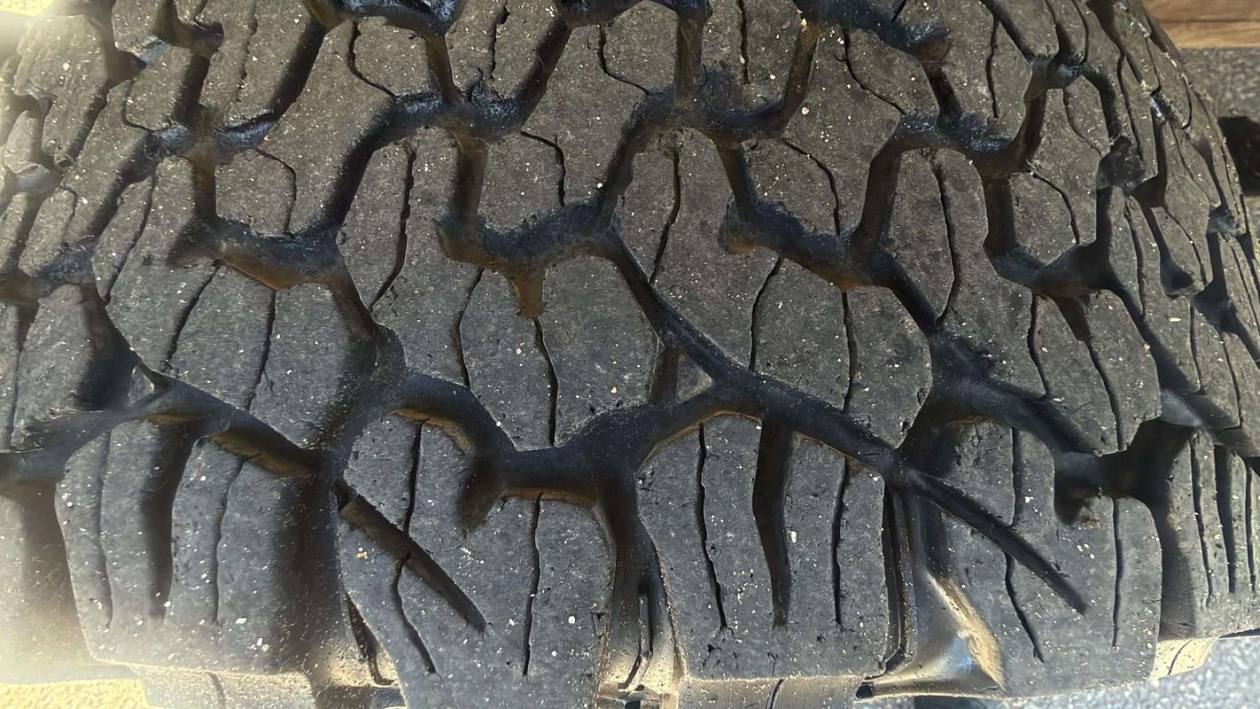 Used 2023 GMC Sierra 1500 SLE image 21