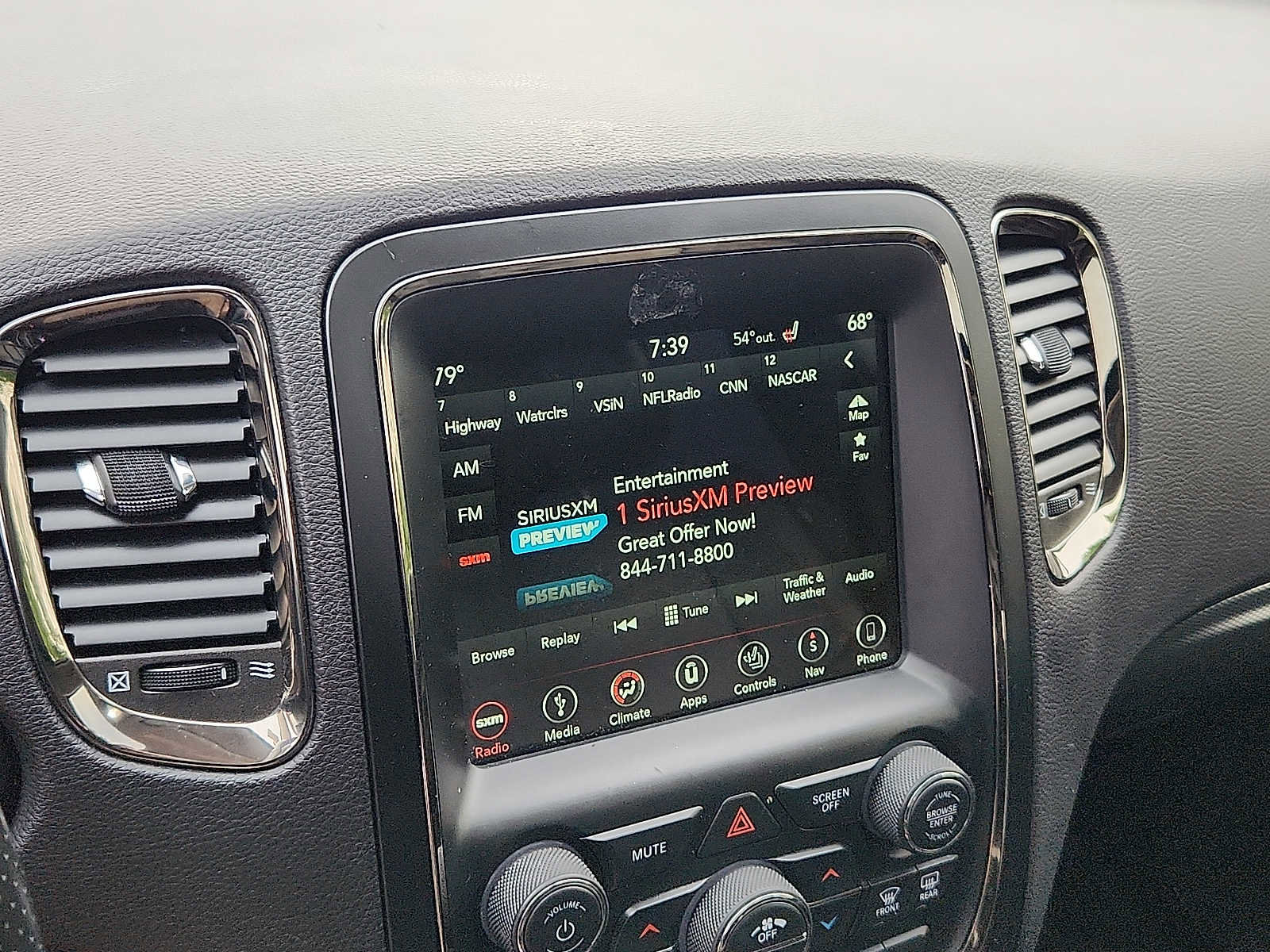 Used 2018 Dodge Durango GT w/ Premium Group AWD/4WD image 16