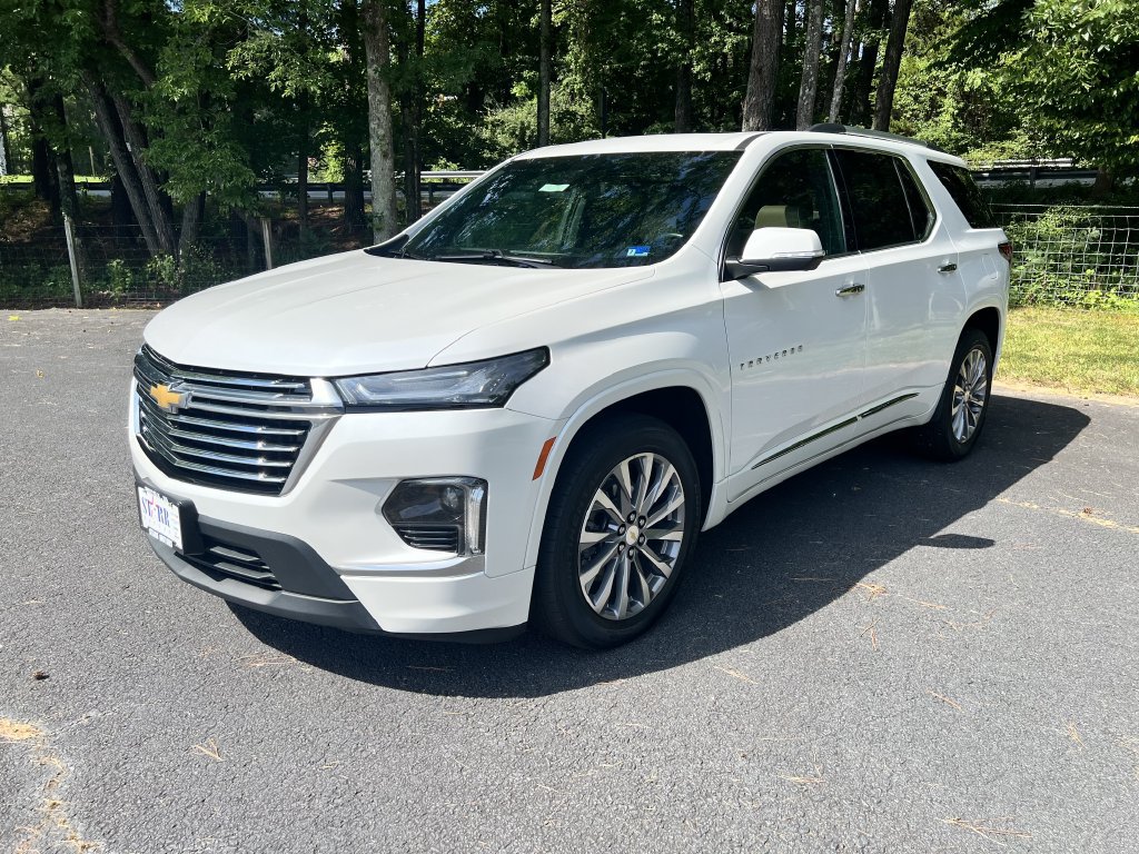 Used 2022 Chevrolet Traverse Premier AWD/4WD image 7