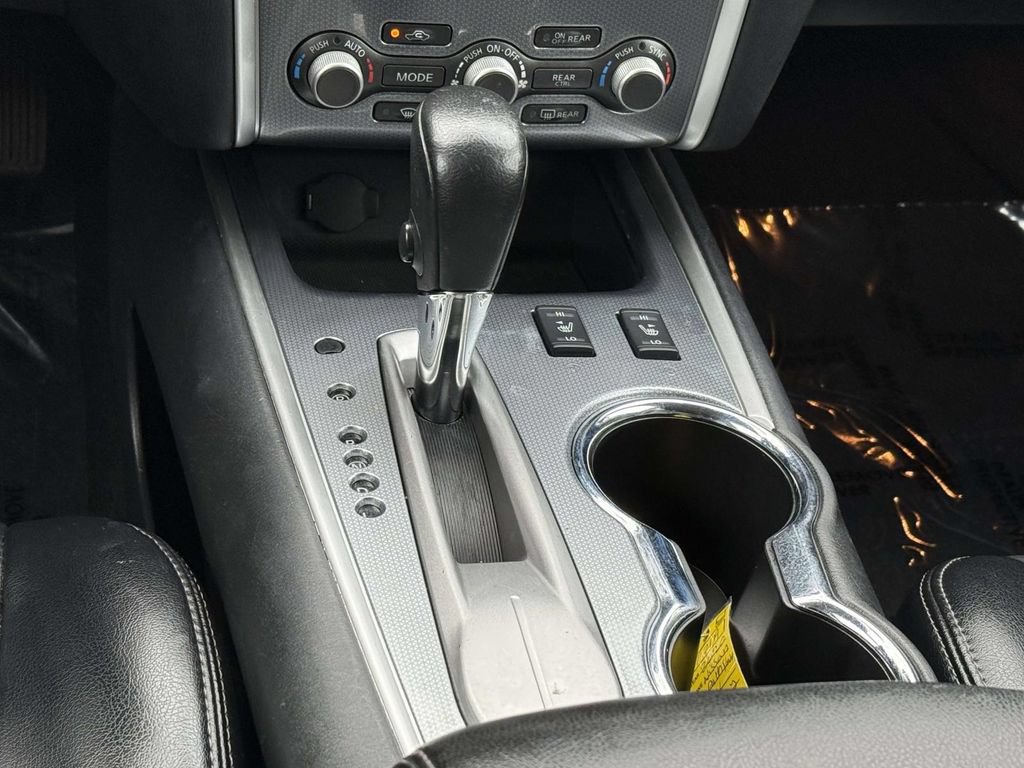 Used 2020 Nissan Pathfinder SL FWD image 22
