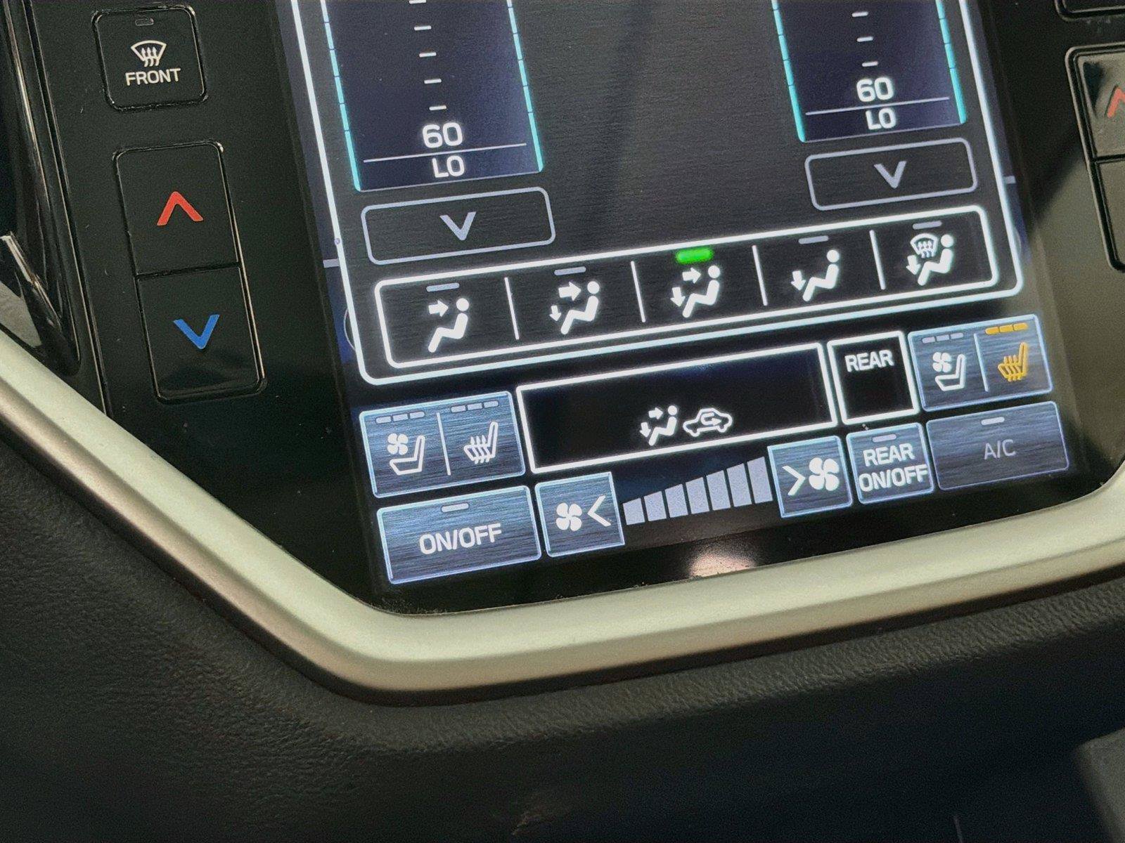 Used 2025 Subaru Ascent Touring AWD/4WD image 24