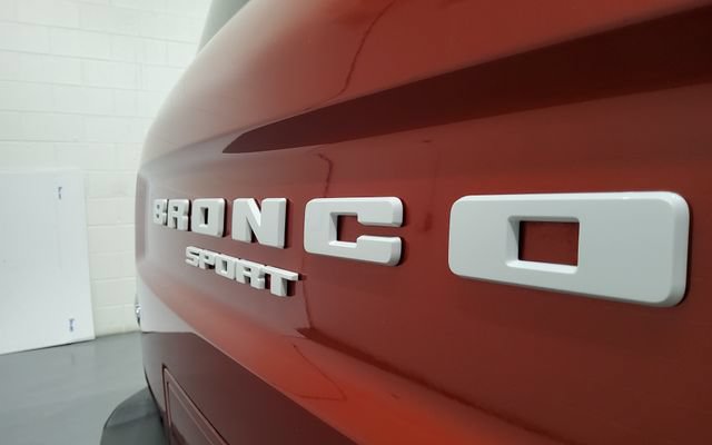 Used 2024 Ford Bronco Sport Outer Banks AWD/4WD image 31