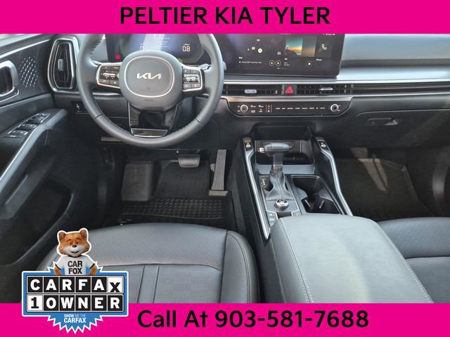 Certified 2025 Kia Sorento EX w/ Panoramic Sunroof Package image 26
