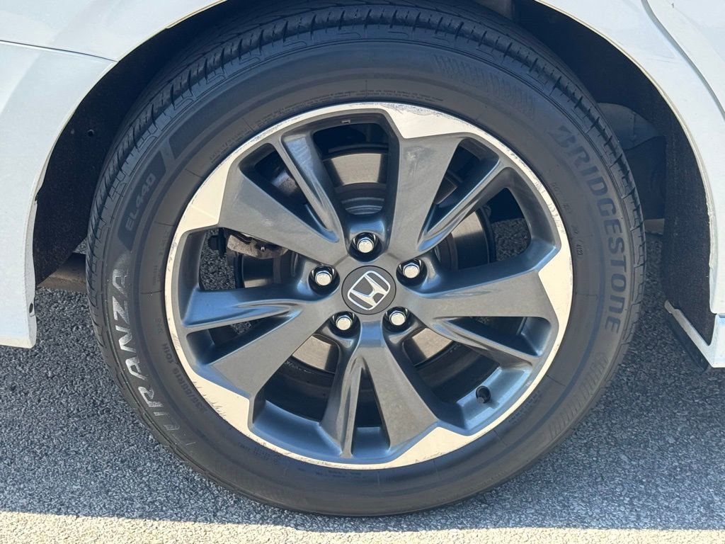 Used 2023 Honda Odyssey Elite image 14