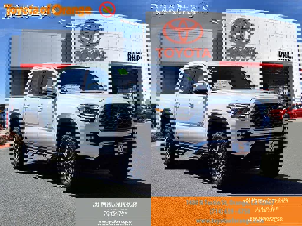 Certified 2023 Toyota Tacoma TRD Off-Road image 1