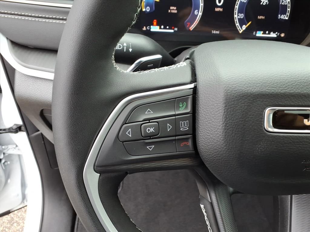 New 2025 Jeep Grand Cherokee L Altitude image 20