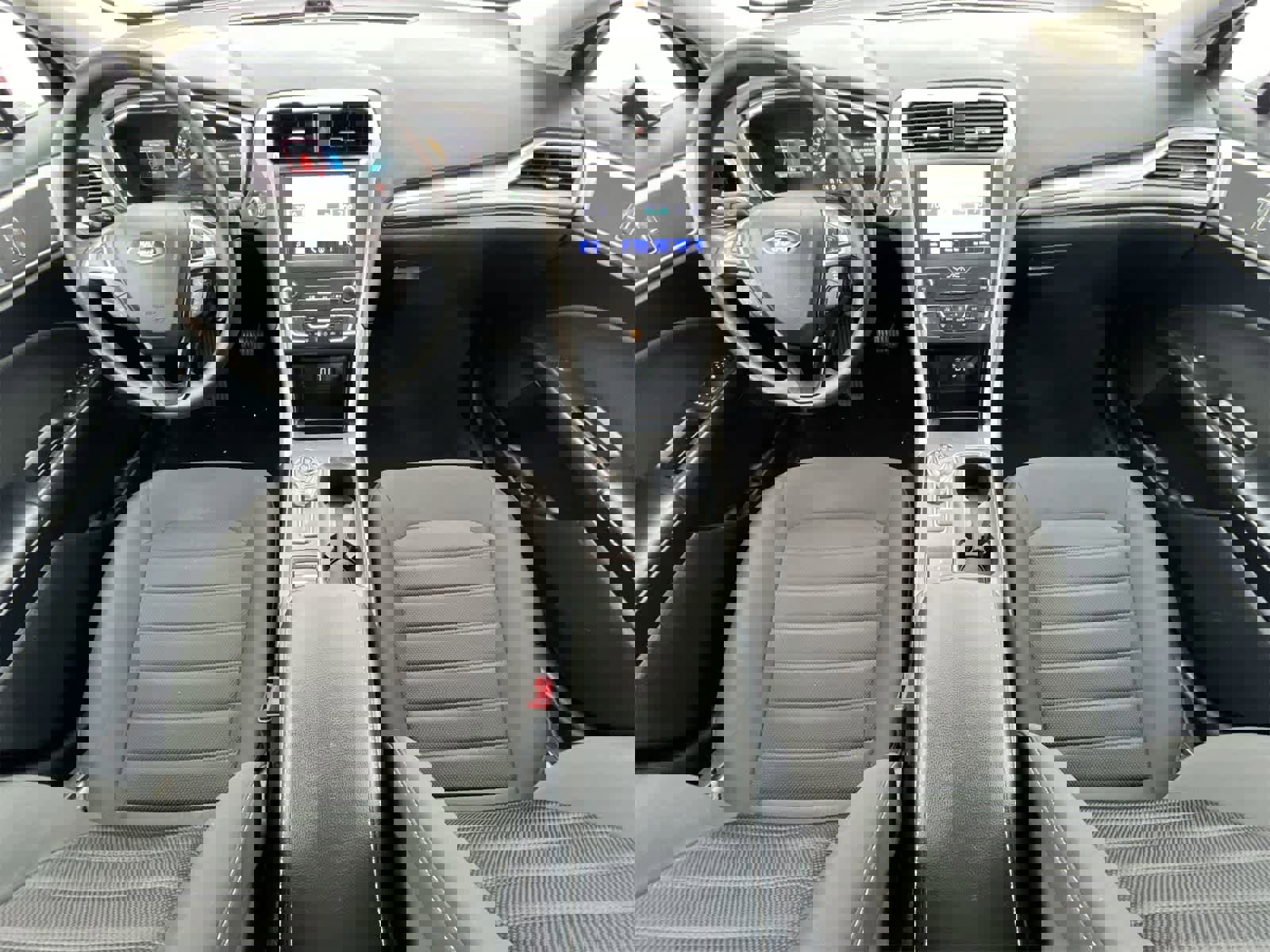 Certified 2020 Ford Fusion SE image 15