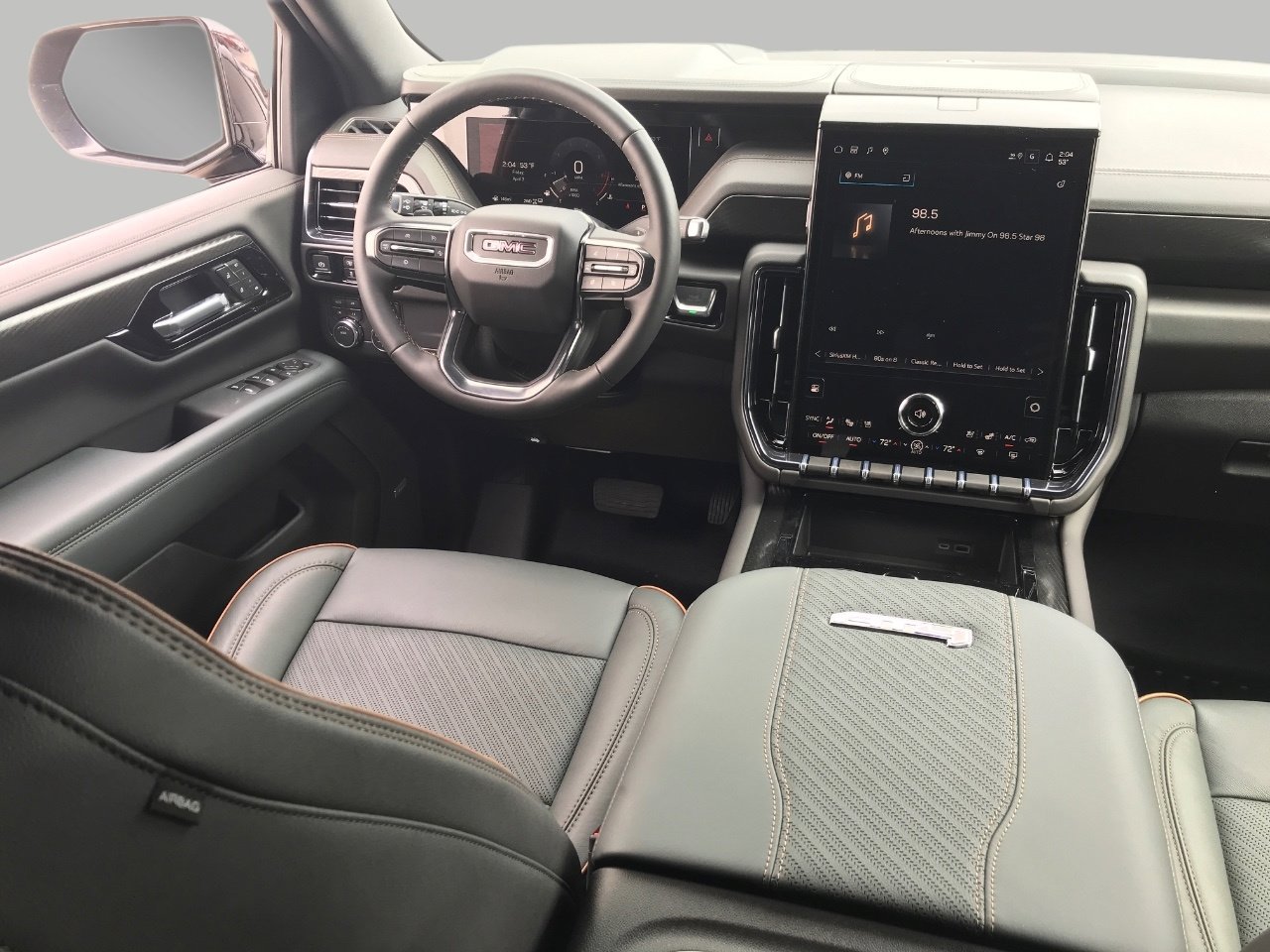 New 2026 GMC Yukon AT4 w/ AT4 Premium Package AWD/4WD image 4