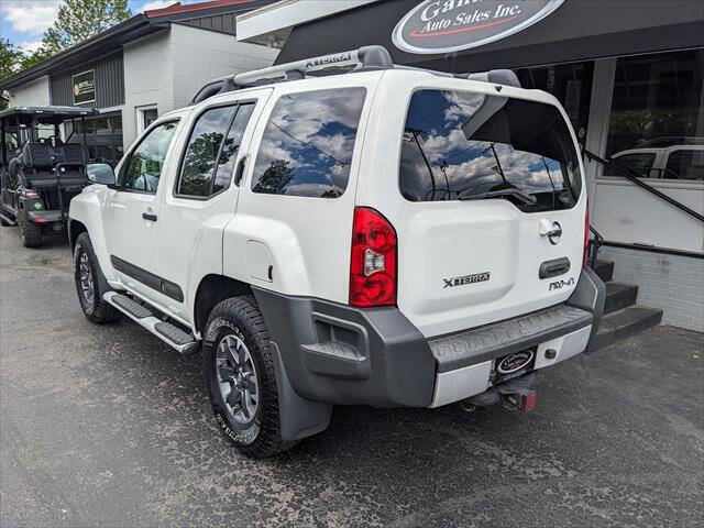 Used 2015 Nissan Xterra PRO-4X w/ Pro-4x Leather Package AWD/4WD image 3