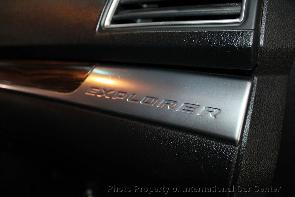 Used 2017 Ford Explorer Limited image 40