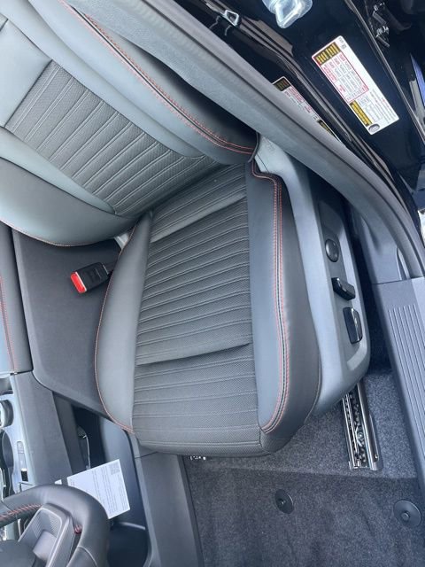 New 2026 Nissan Rogue SV image 7