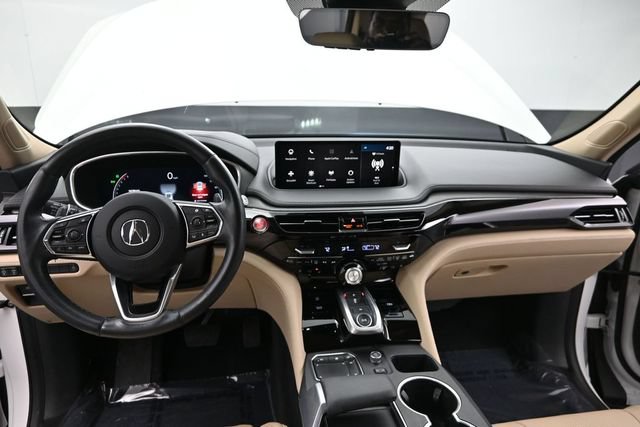Used 2023 Acura MDX SH-AWD w/ Advance Package image 16