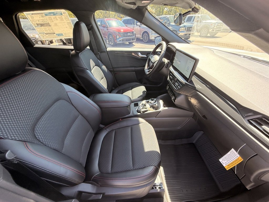 New 2026 Ford Escape ST-Line w/ Tech Pack #1 image 12