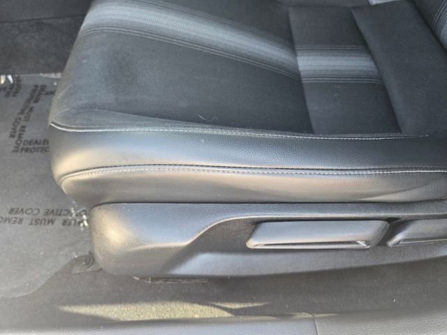 Used 2022 Honda Civic Sport image 13