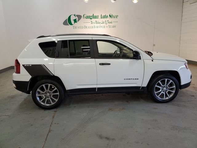 Used 2017 Jeep Compass Sport FWD image 8