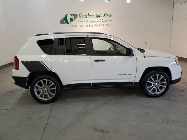 Used 2017 Jeep Compass Sport FWD image 8