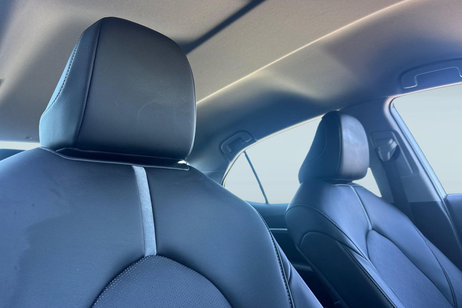 Certified 2022 Toyota Camry XSE FWD image 25