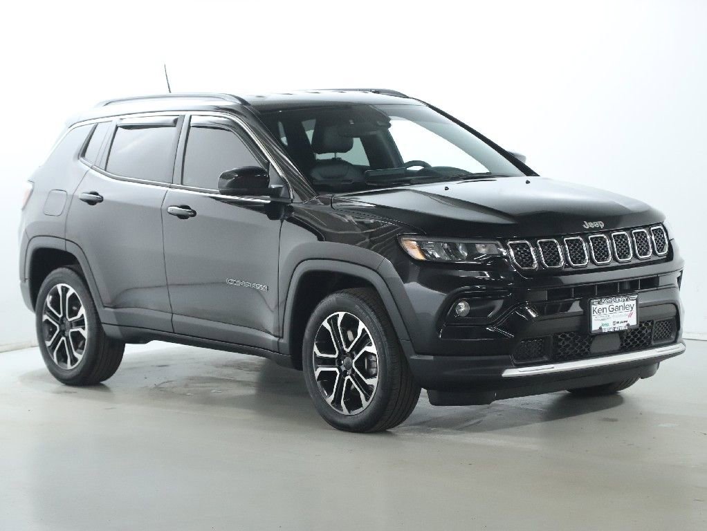 Used 2024 Jeep Compass Limited image 9