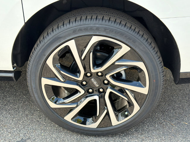 New 2027 Lincoln Navigator L Black Label AWD/4WD image 20