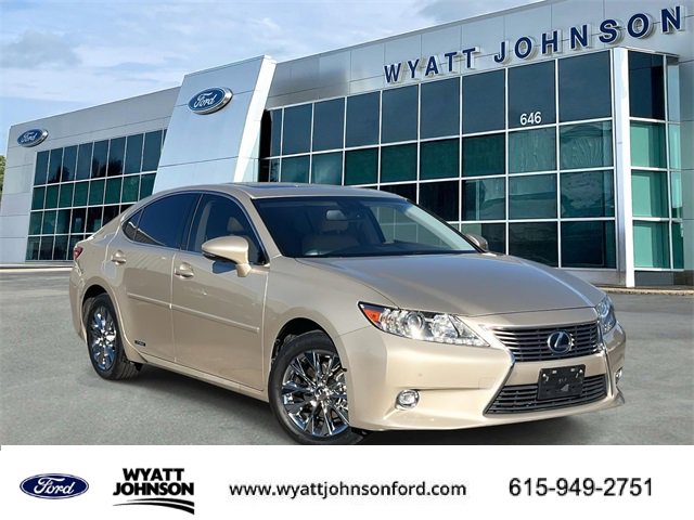 Used 2015 Lexus ES 300h image 1