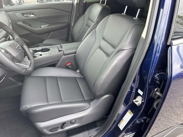 New 2026 Nissan Rogue Dark Armor image 26