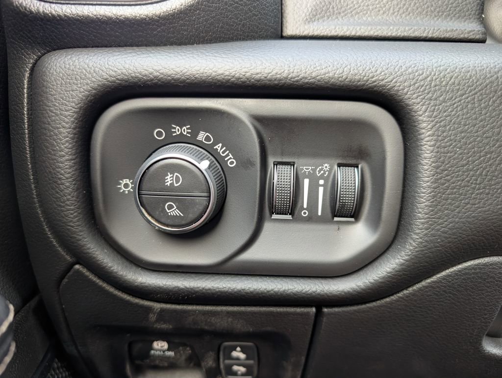 New 2026 RAM 1500 Laramie w/ Night Edition image 41