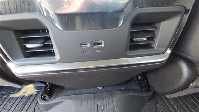 New 2026 GMC Sierra 1500 SLT w/ SLT Premium Package image 31