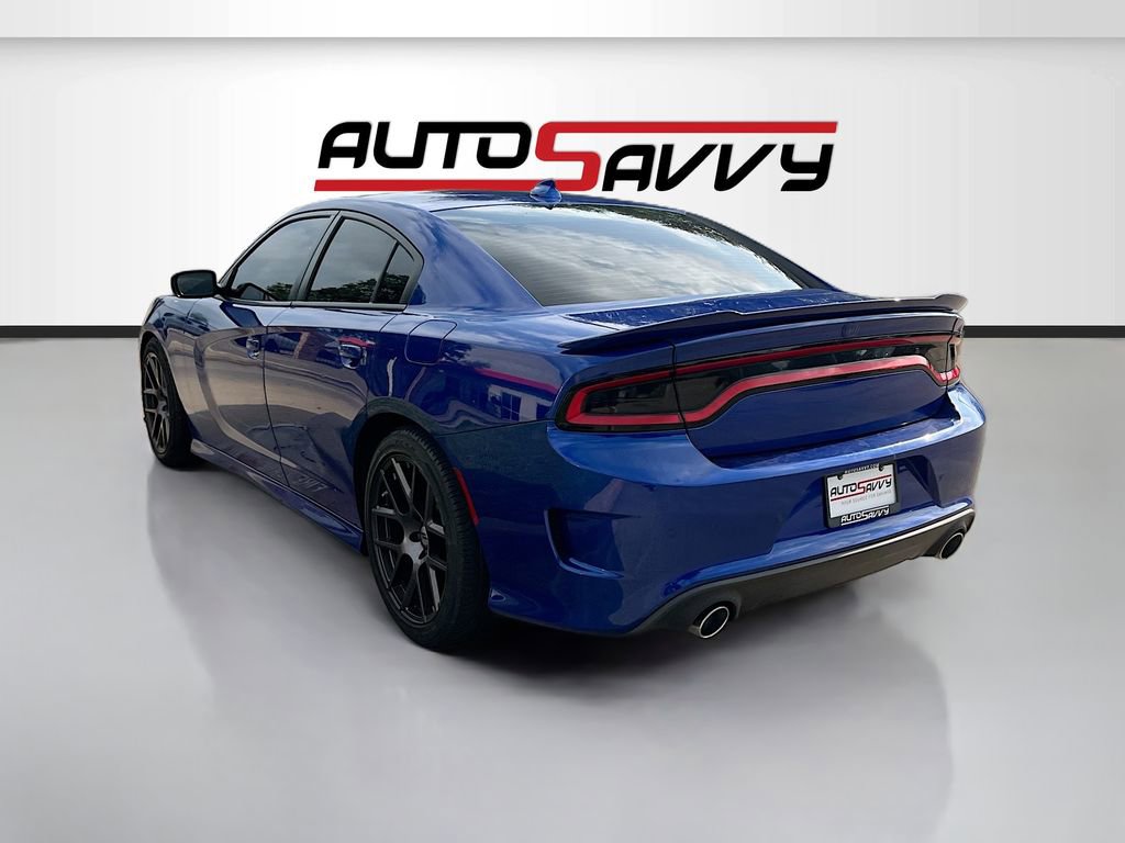 Used 2019 Dodge Charger R/T w/ Plus Group RWD image 5