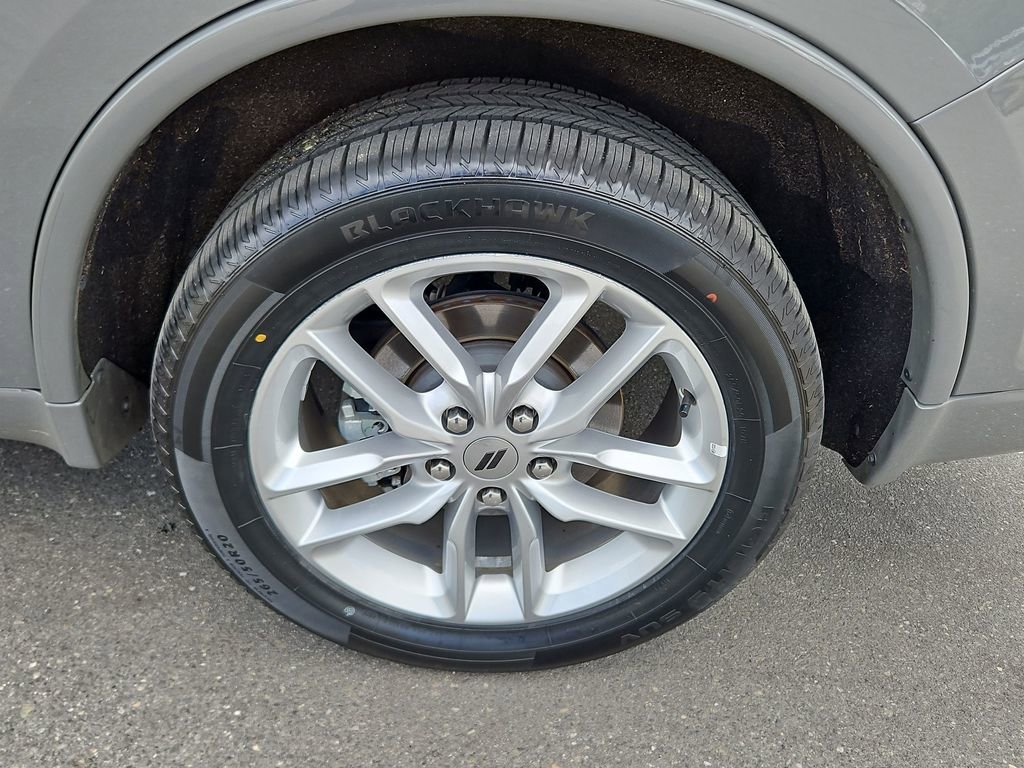 Used 2024 Dodge Durango GT image 38