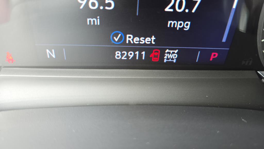 Used 2022 Cadillac XT6 Premium Luxury image 12