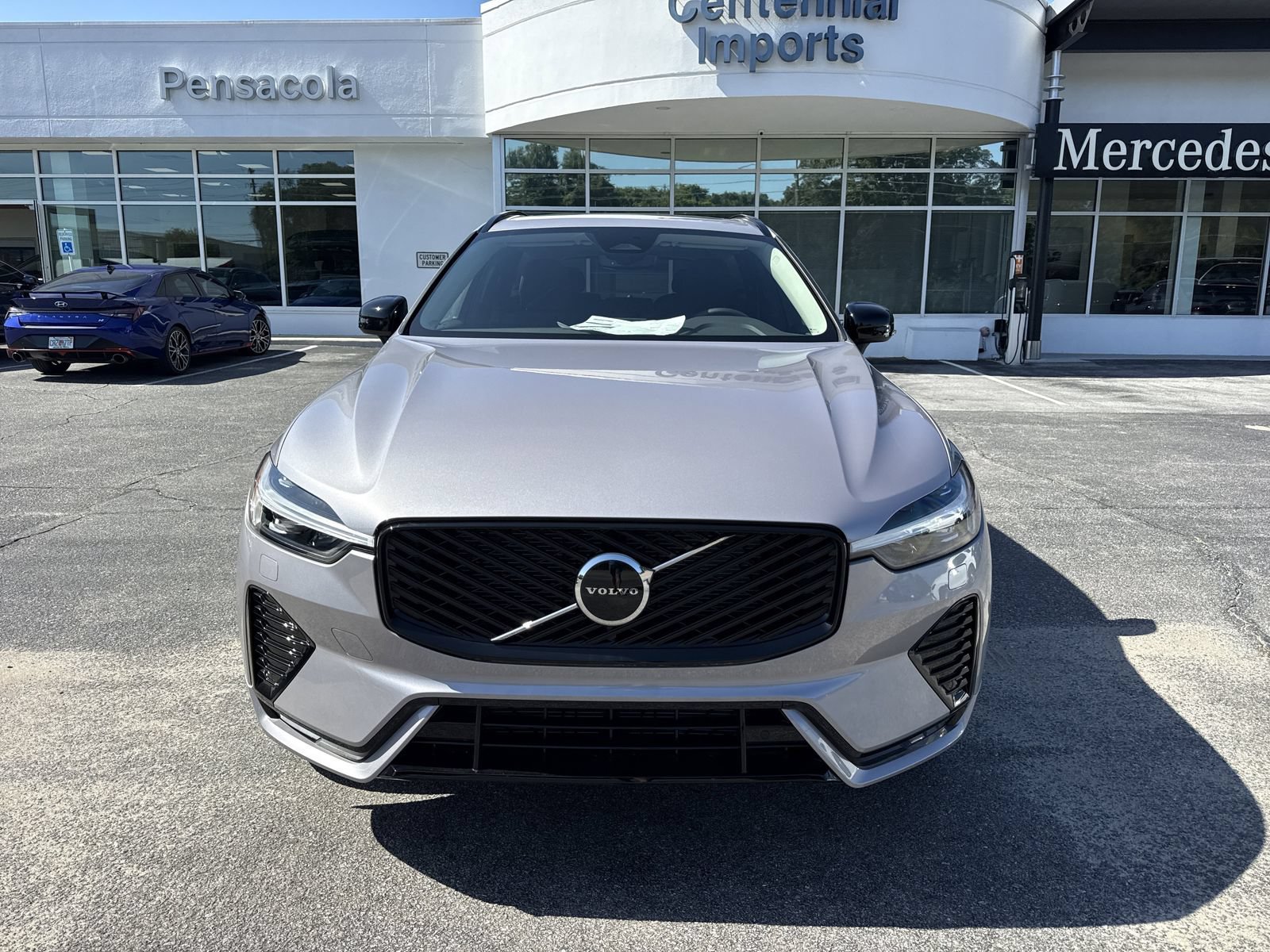 New 2026 Volvo XC60 B5 Core w/ Climate Package AWD/4WD image 8