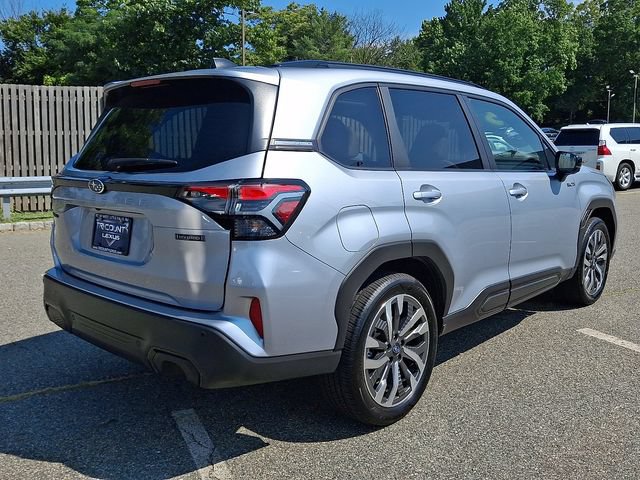Used 2025 Subaru Forester Touring AWD/4WD image 6