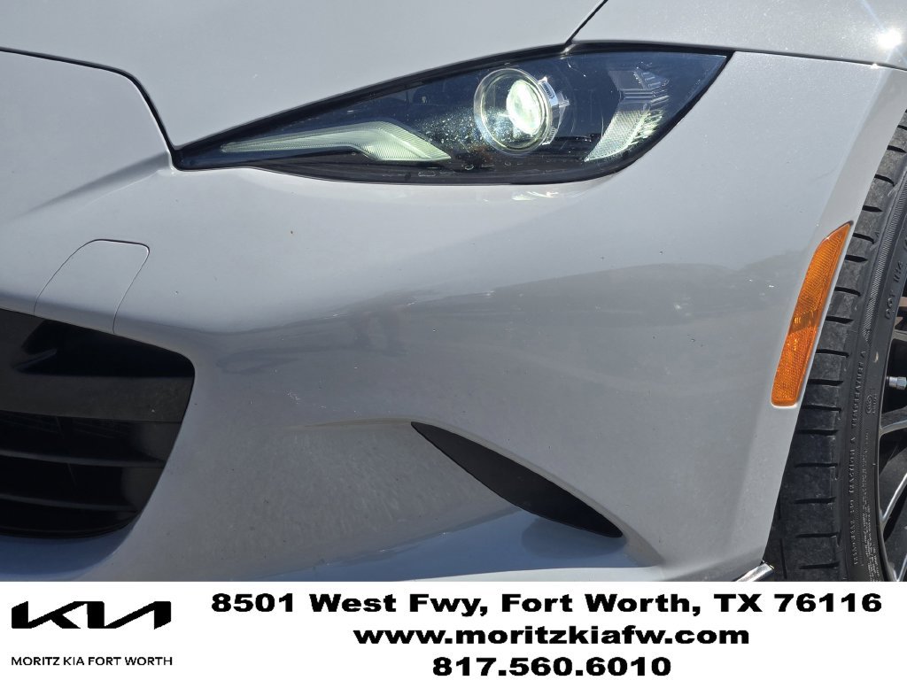 Used 2025 MAZDA MX-5 Miata RF Club RWD image 8