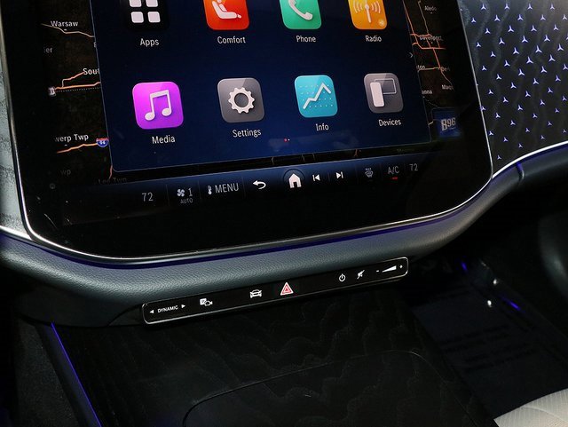 Used 2024 Mercedes-Benz E 350 4MATIC Sedan image 21