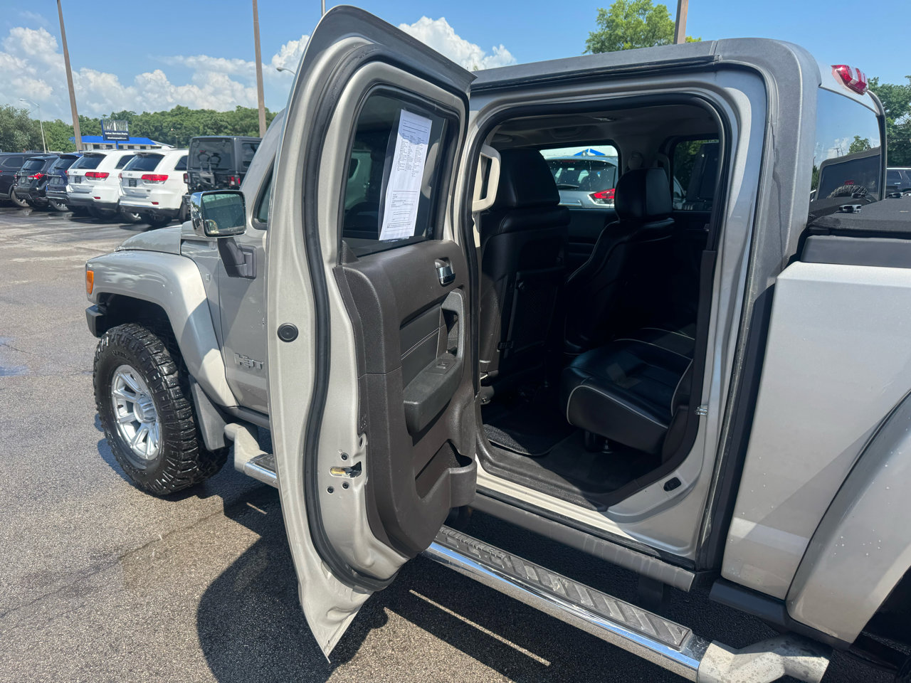 Used 2009 HUMMER H3T Luxury AWD/4WD image 12
