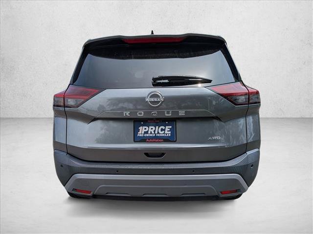 Used 2023 Nissan Rogue S AWD/4WD image 6