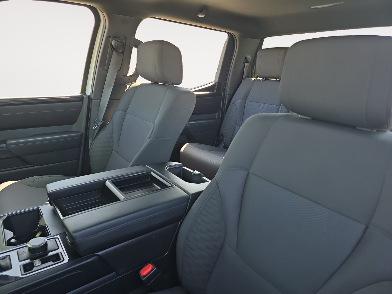 Certified 2025 Toyota Tundra SR5 w/ SR5 Convenience Package AWD/4WD image 9