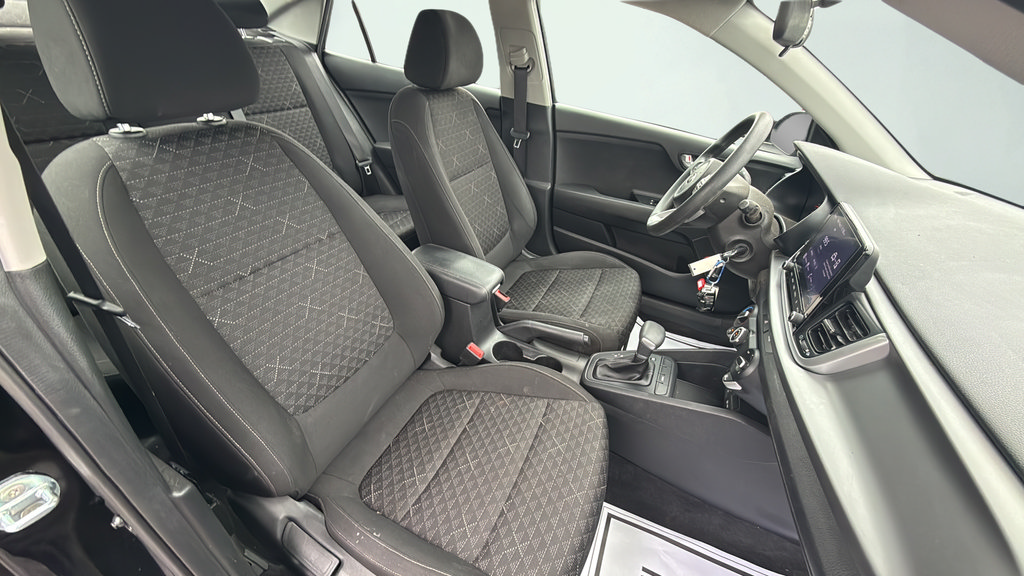 Used 2021 Kia Rio S FWD image 34