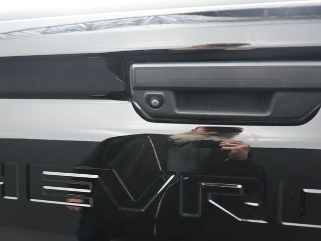 Used 2023 Chevrolet Colorado W/T image 24