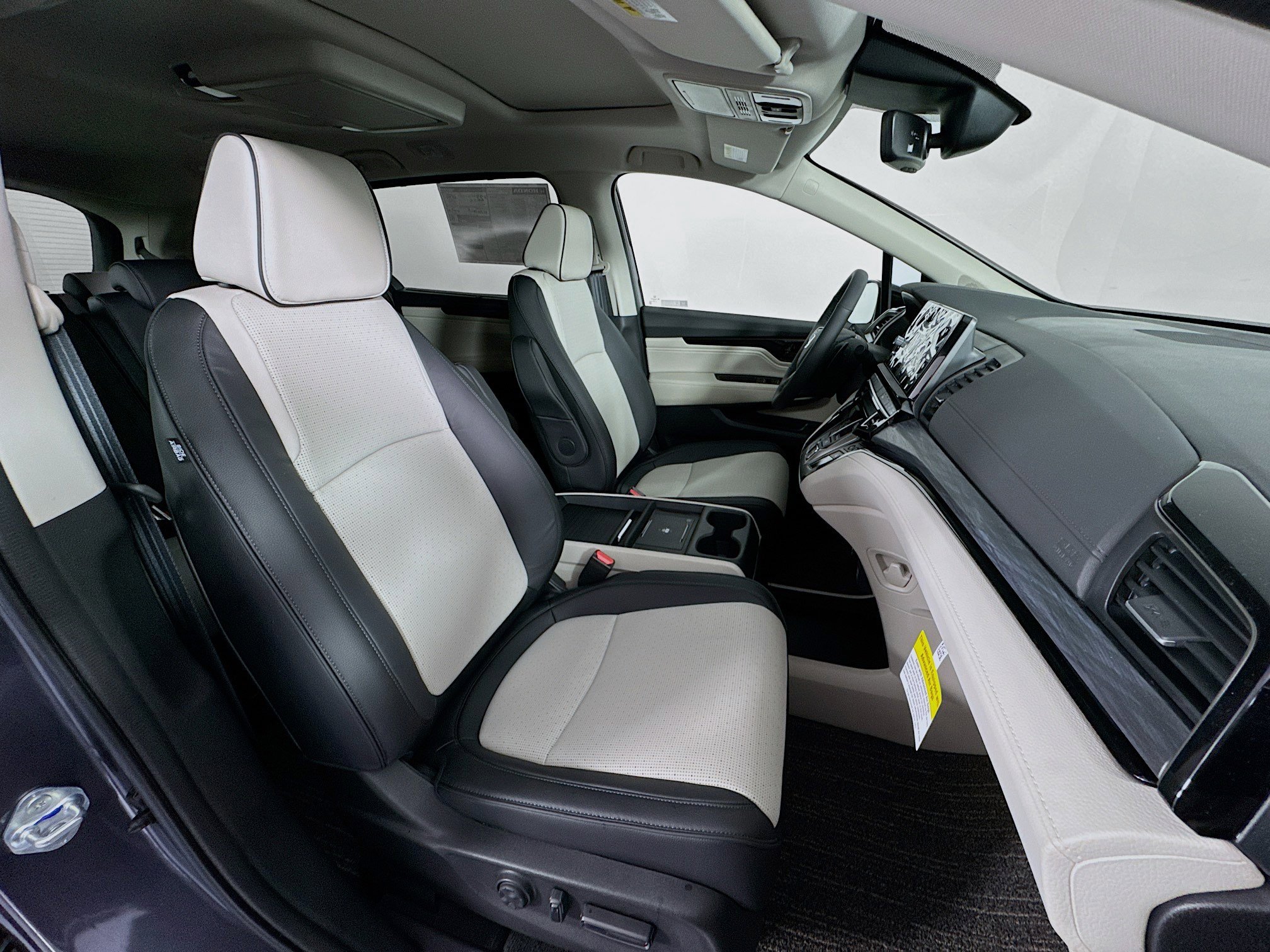 New 2026 Honda Odyssey Elite image 32