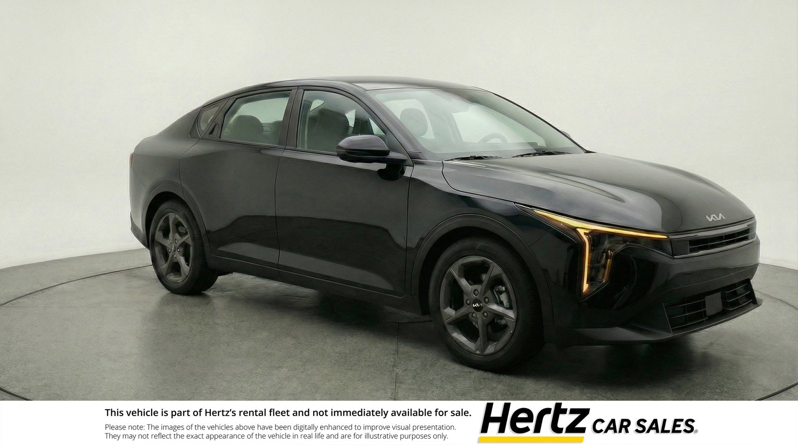 Used 2025 Kia K4 LXS image 1