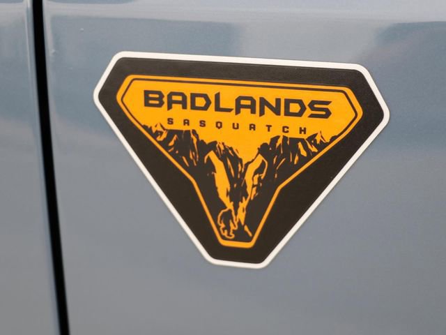 Used 2024 Ford Bronco Badlands AWD/4WD image 8